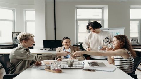 奢侈品衣柜商家入駐全攻略