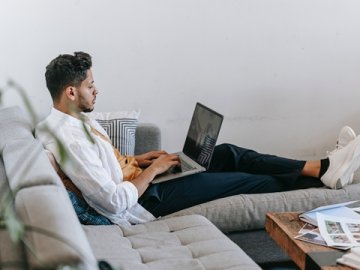 中國(guó)人在國(guó)外如何辦理銀行卡？真實(shí)經(jīng)驗(yàn)與操作指南