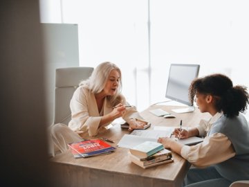 歐盟商標(biāo)申請(qǐng)注冊(cè)：如何高效辦理與選擇代理指南