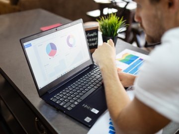 香港商標注冊全攻略：從材料準備到跨境保護，一步到位解決你的疑問