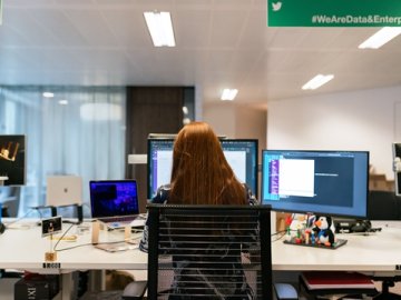 寧波企業(yè)辦理香港公司年檢的最新指南與流程解析